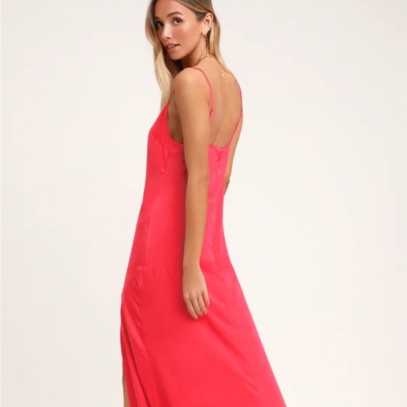 Lulu’s Hot Date Red Satin Maxi Dress - NWT - Picture 3 of 6